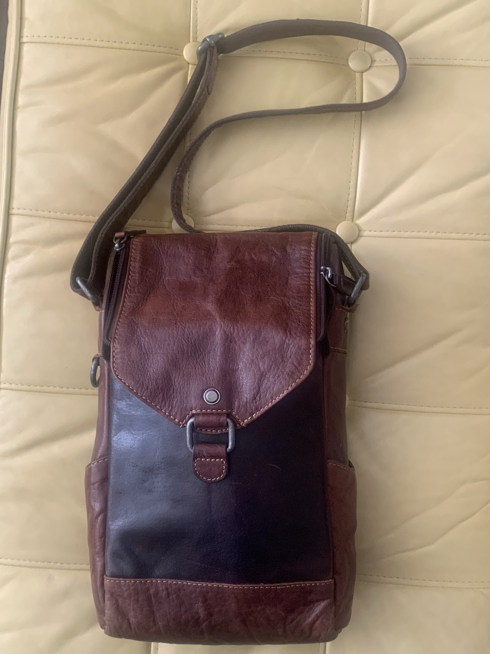 Jack Georges Voyager Slim Crossbody Bag